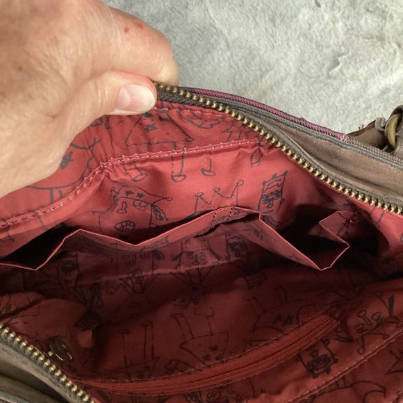 EUC Desigual multi color purse - Picture 5 of 8